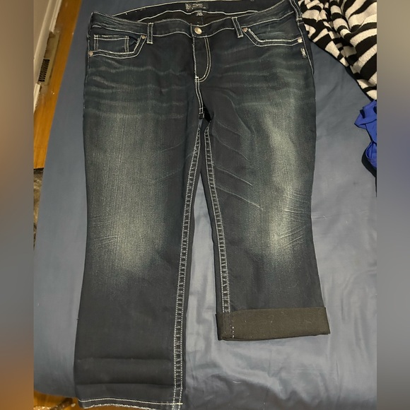 Silver Crops- fits like 22 - Picture 2 of 5